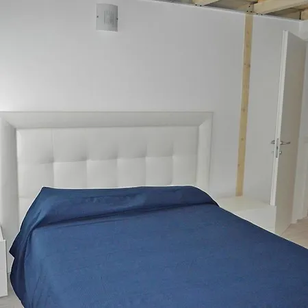 Casa Leone 1 * Καόρλε